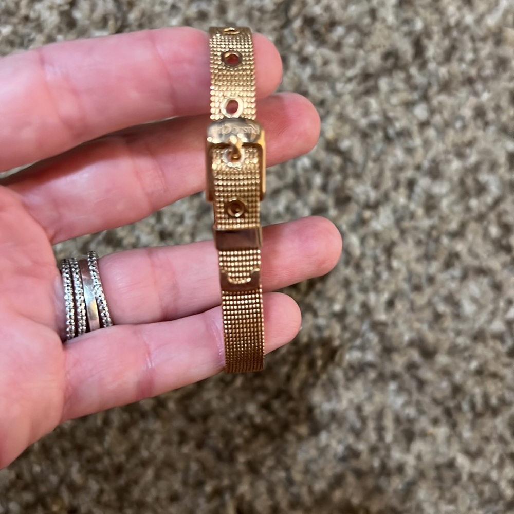 Rustic Cuff gold bracelets EUC Buy 1 or buy them all - Picture 5 of 7